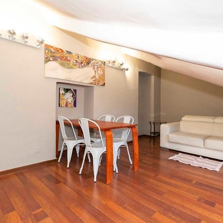 San Salvario Apt With Balcony Torino Kültér fotó