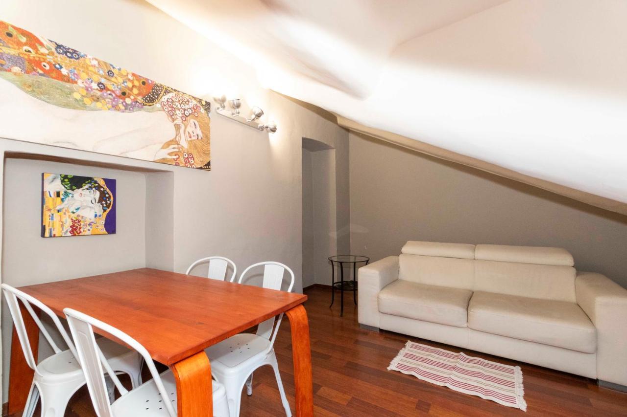 San Salvario Apt With Balcony Torino Kültér fotó