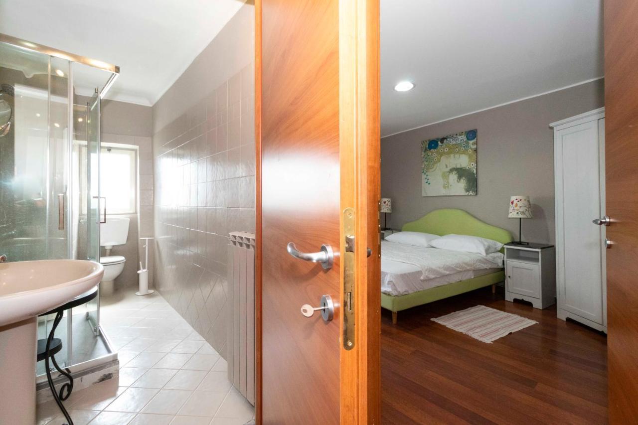 San Salvario Apt With Balcony Torino Kültér fotó