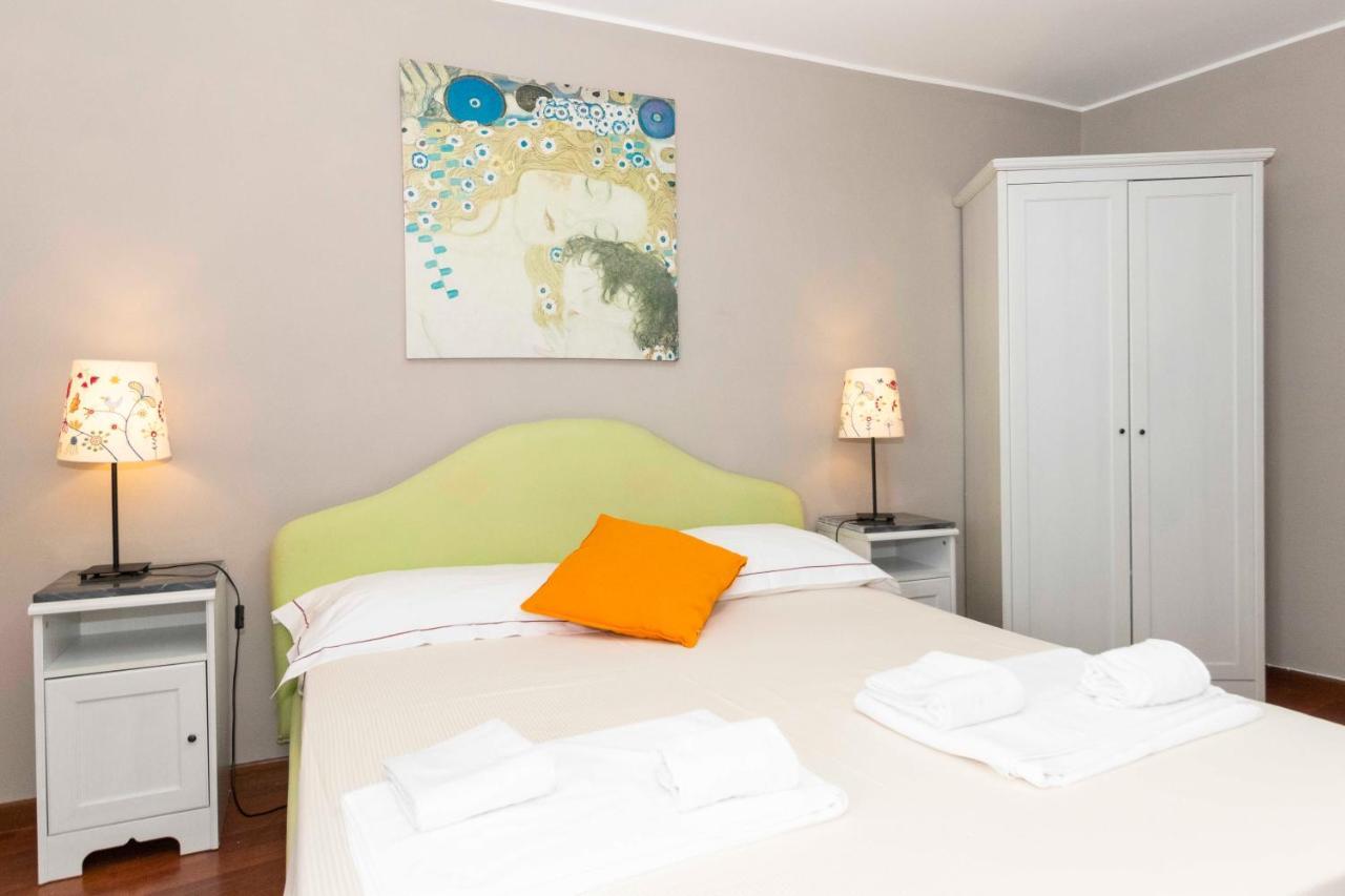 San Salvario Apt With Balcony Torino Kültér fotó