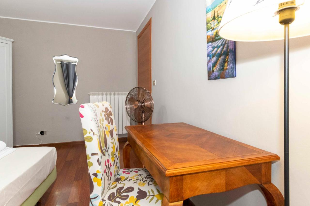 San Salvario Apt With Balcony Torino Kültér fotó
