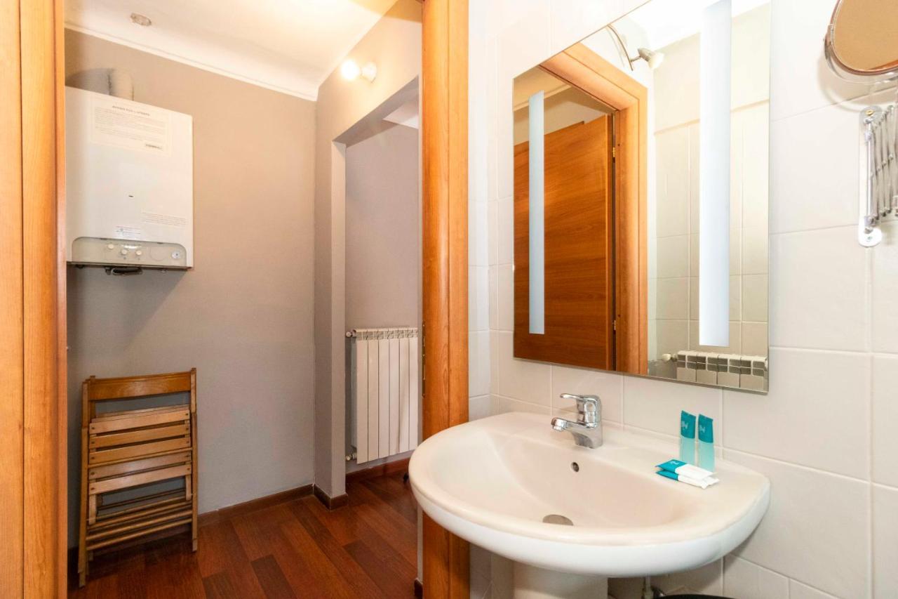 San Salvario Apt With Balcony Torino Kültér fotó