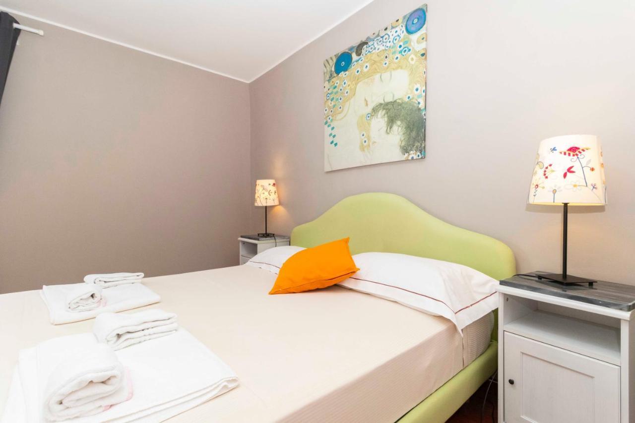 San Salvario Apt With Balcony Torino Kültér fotó